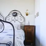 Lotus Nocleg ze śniadaniem 3*