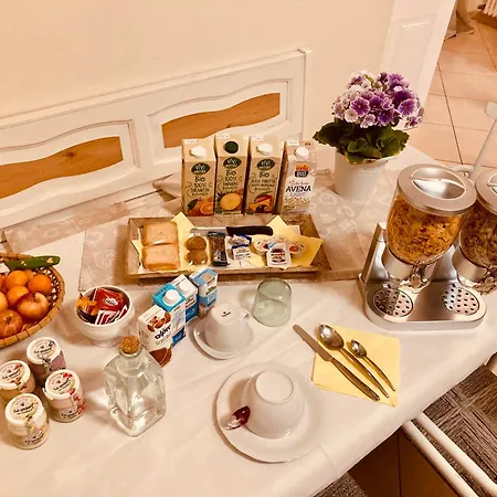 Lotus Oda ve Kahvaltı Crespellano