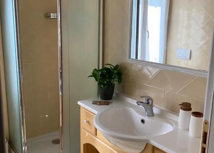 Lotus Bed and Breakfast Crespellano